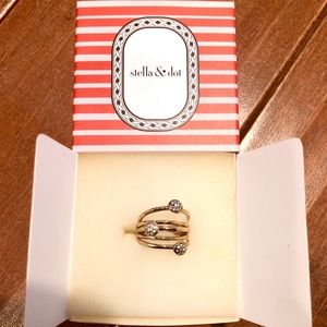🌙 Stella & Dot Gold Rings